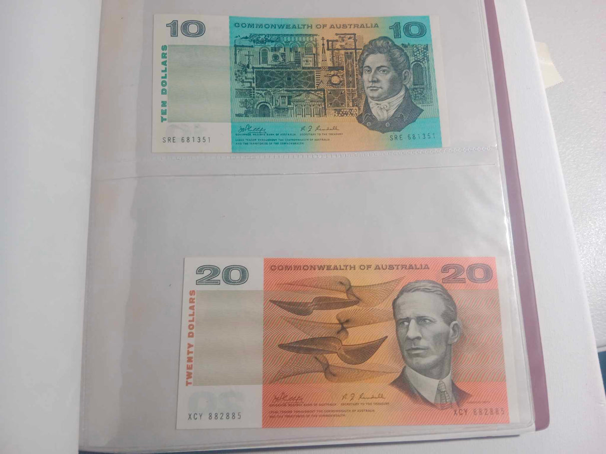 2000s Commonwealth of Australia' Decimal Note Collection Uncirculated.