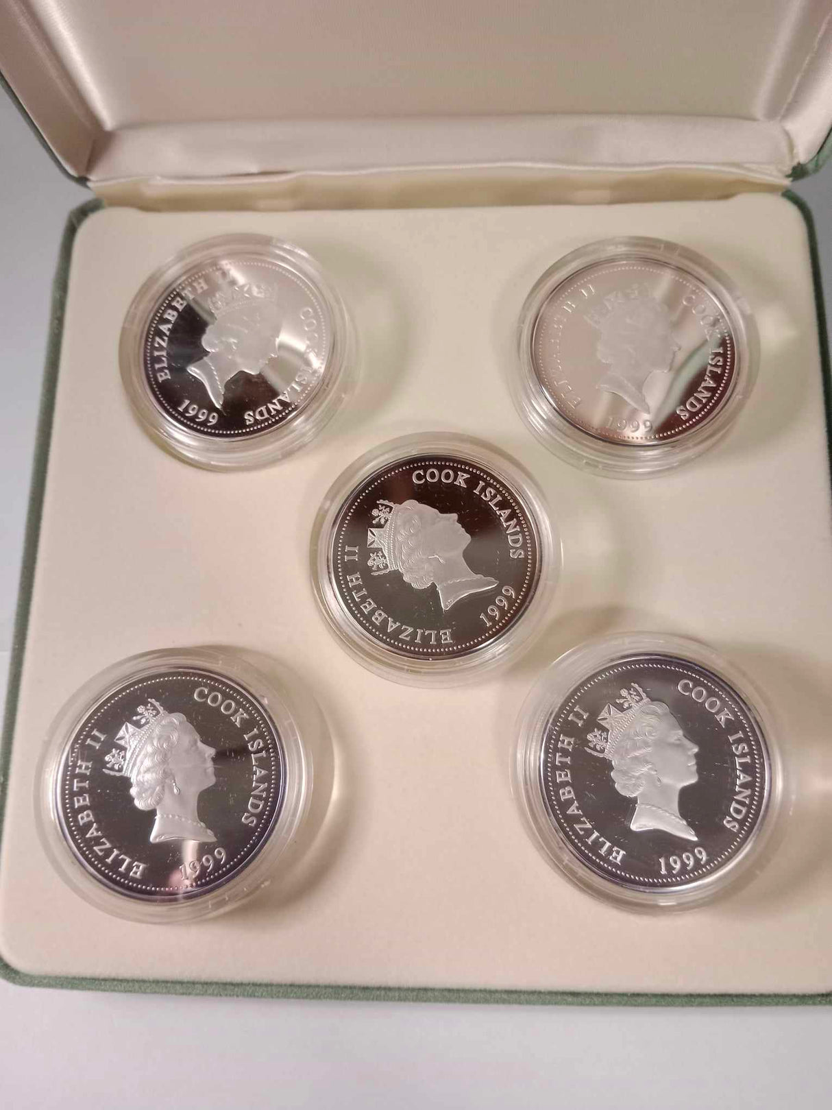 1999 The Threatened Species. Australia Flora Silver Coin Series. 5 Coin Set