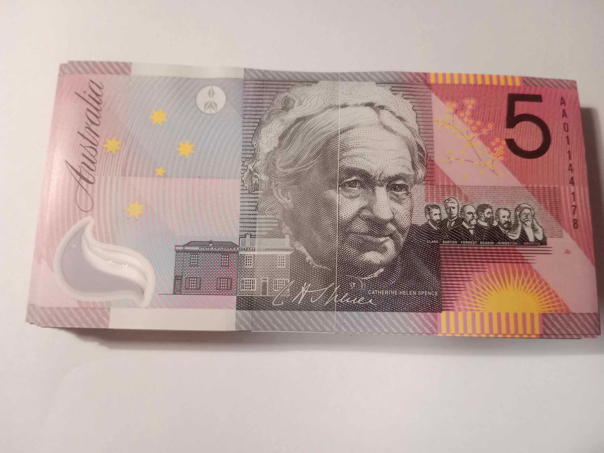 2001 $5 AA Sealed Bundle of 100 First Prefix Banknotes. R219F.