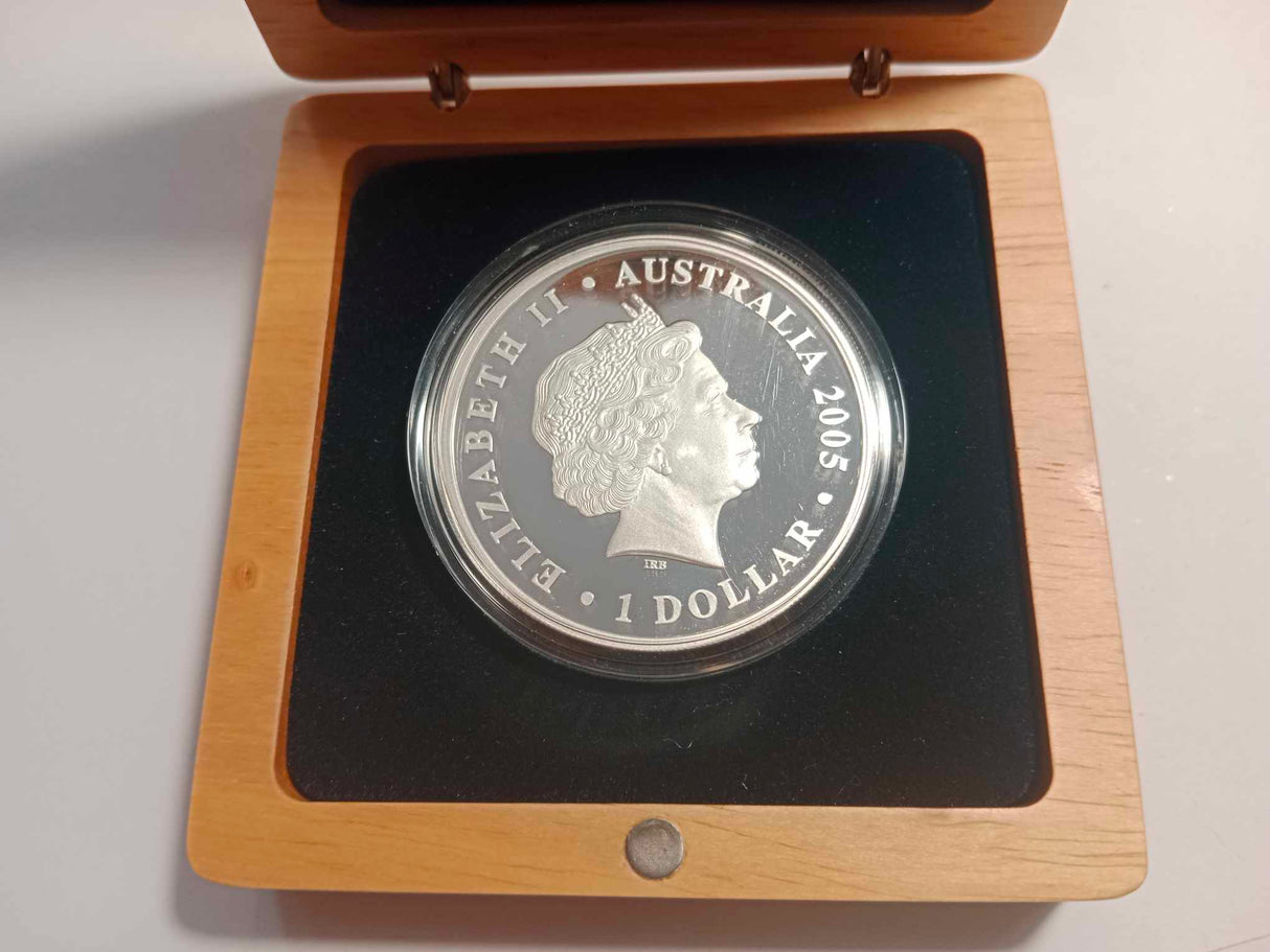 2005 $1 Coin and Stamp Set. A Centenary of Service. 100 Years of Rotary.