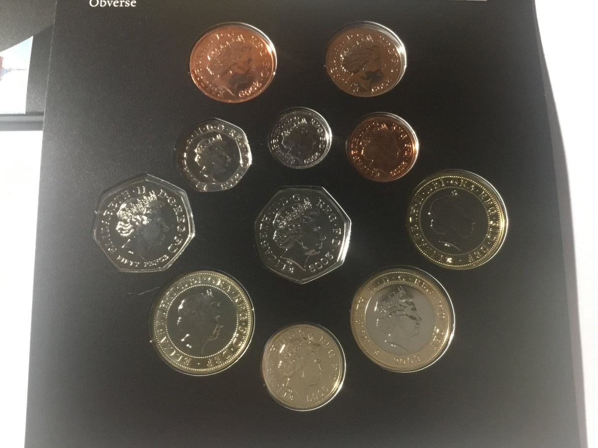 2009 The Royal Mint. Brilliant Uncirculated Coin Collection. 11 Coin Set Kew Gardens. UK