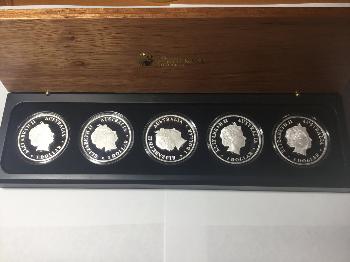 2012 Discover Australia 5 Coin Silver Set. Bellfrog, Red Kangaroo, Kookaburra, Goanna, Whale Shark.