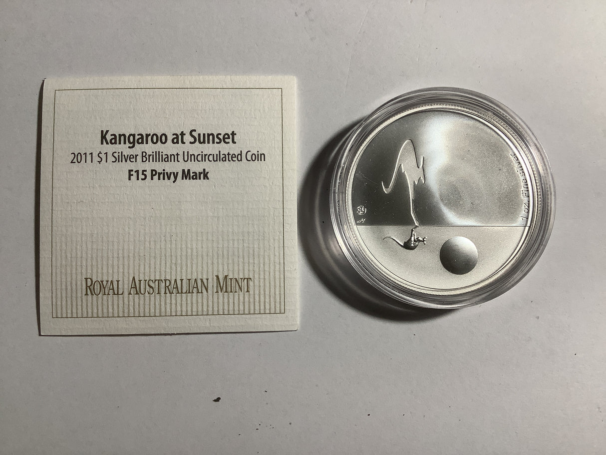 2011 $1 Silver Brilliant Uncirculated Coin in Capsule. Kangaroo At Sunset. F15 Privy Mark.