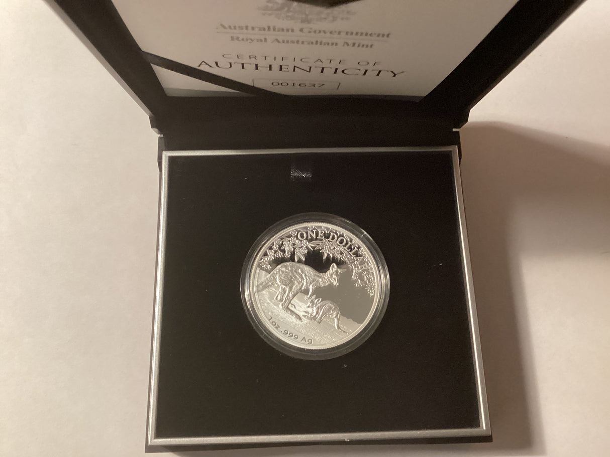 2017 $1 Kangaroo Series Fine Silver Proof Coin. Season Change.