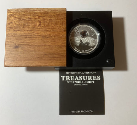 2013 $1 1oz Silver Proof Locket Coin. Treasures of the World. Europe. Garnet.