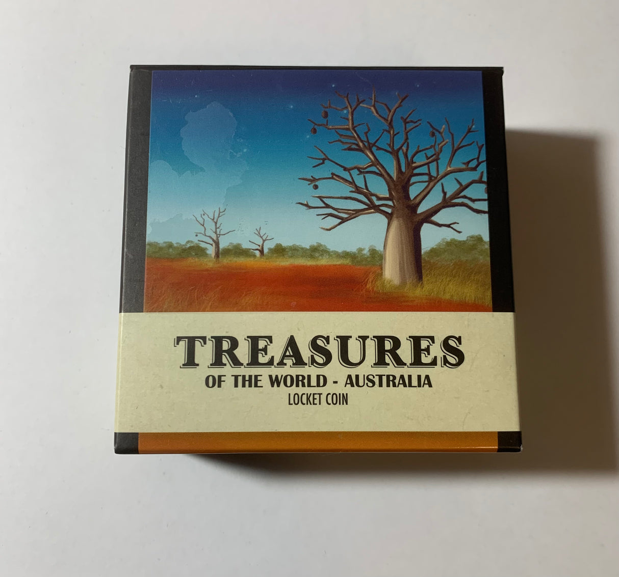 2014 $1 1oz Silver Proof Locket Coin. Treasures of the World. Australia. Gold.