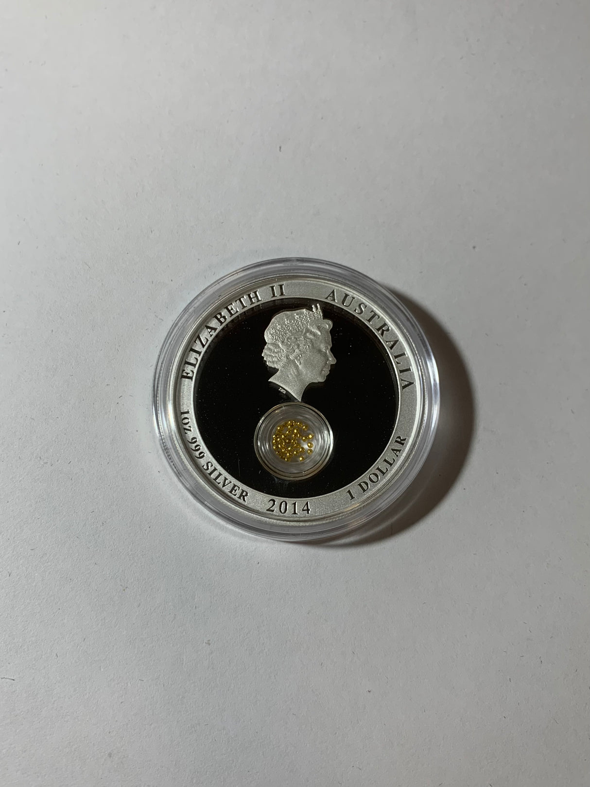 2014 $1 1oz Silver Proof Locket Coin. Treasures of the World. Australia. Gold.