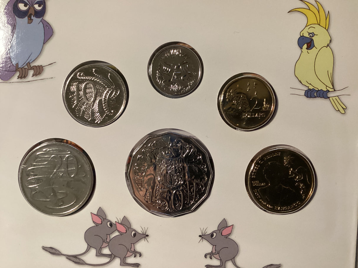 2012 Australian Uncirculated Baby Coin Set. Dot and the Kangaroo.