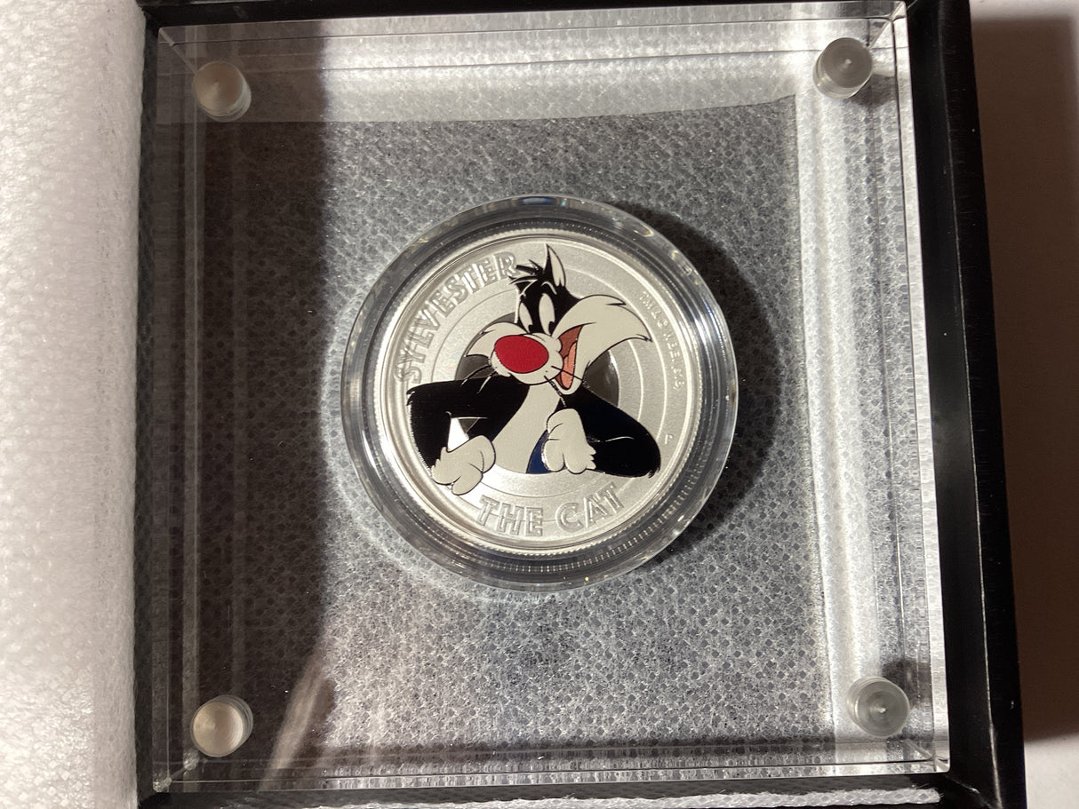 2018 1/2 Ounce Silver Proof Coloured Coin. Looney Tunes. Sylvester.