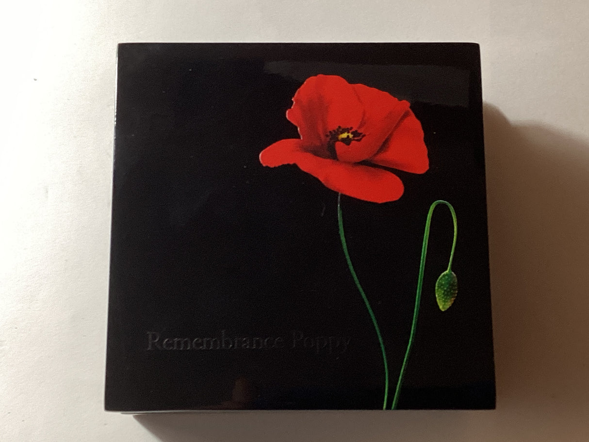 2017 $5 1oz Silver Proof Coloured Coin. Remembrance Poppy. Lest We Forget.