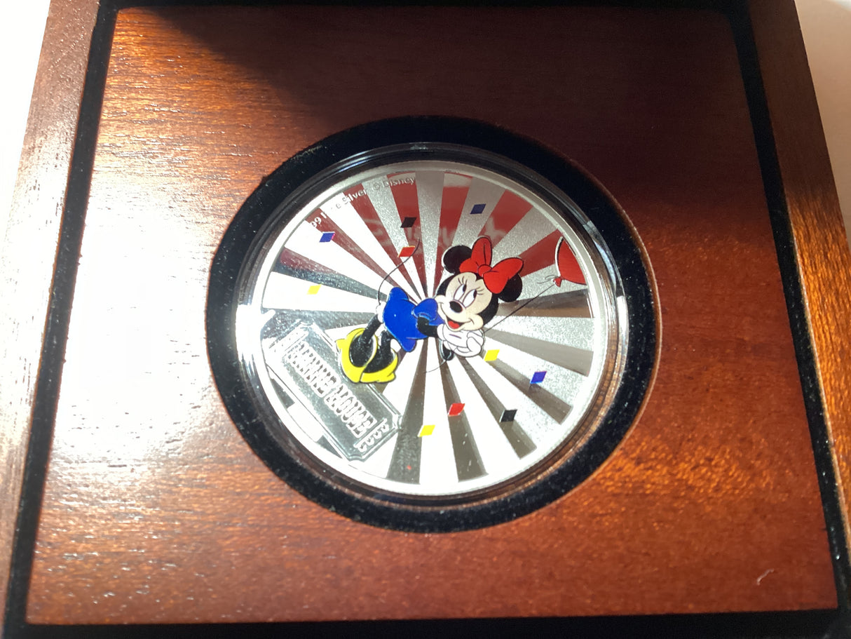 2019 $2 1oz Silver Proof Coloured Coin. New Zealand Mint. Minnie Mouse.