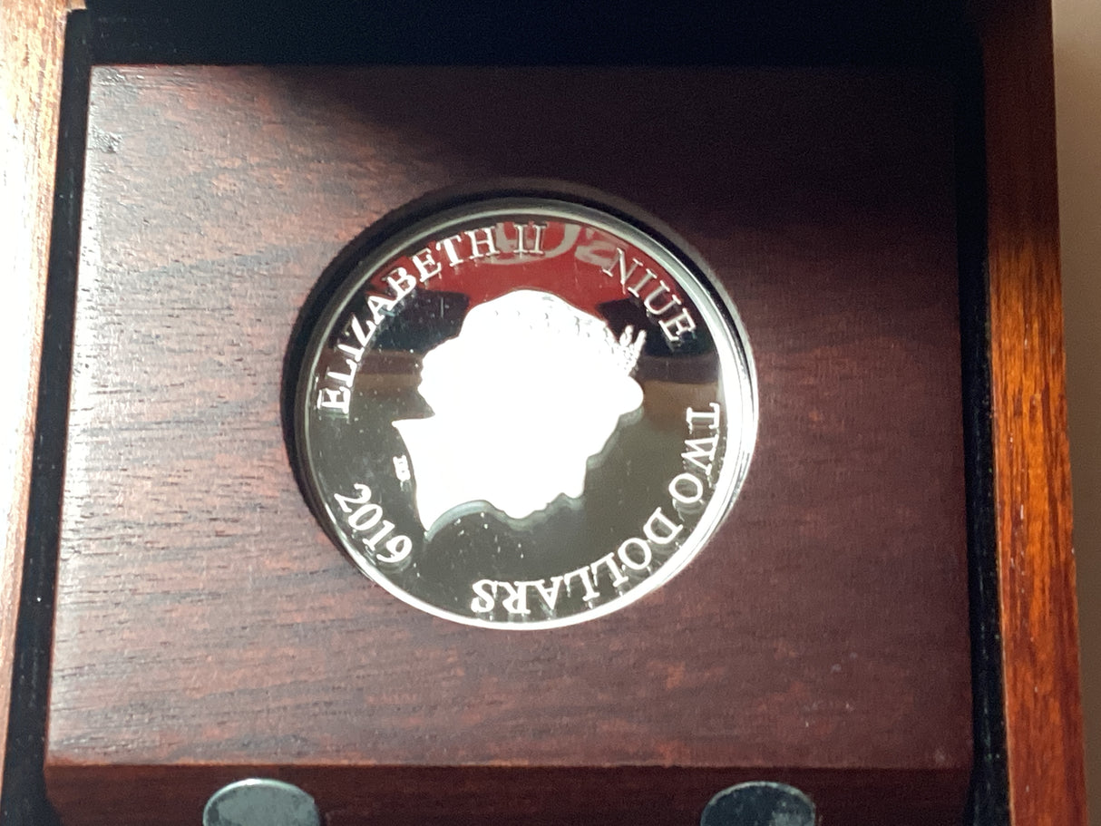 2019 $2 1oz Silver Proof Coloured Coin. New Zealand Mint. Daisy Duck.