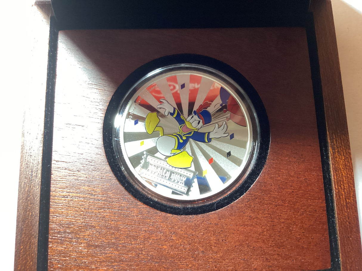 2019 $2 1oz Silver Proof Coloured Coin. New Zealand Mint. Donald Duck