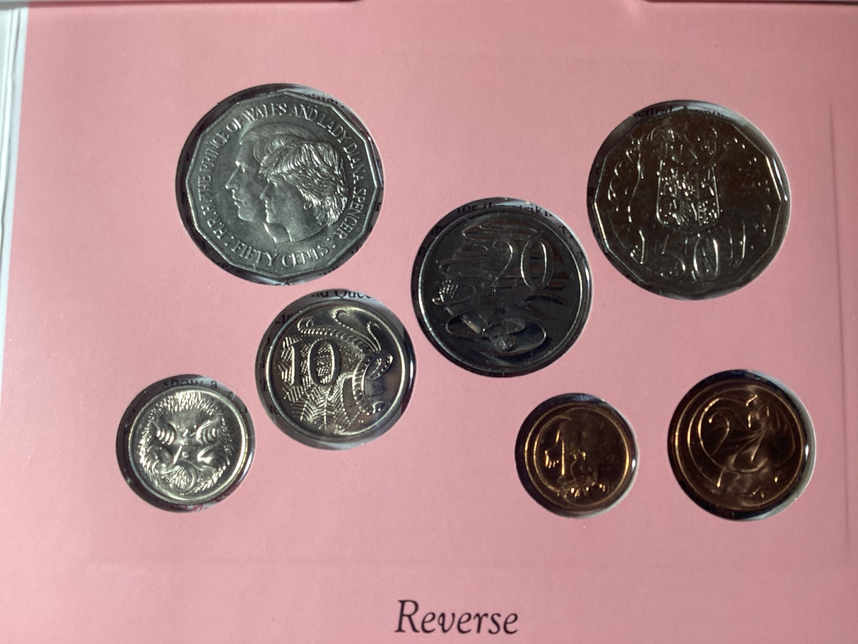 1981 Australian Uncirculated Coin Set. Sherwood.