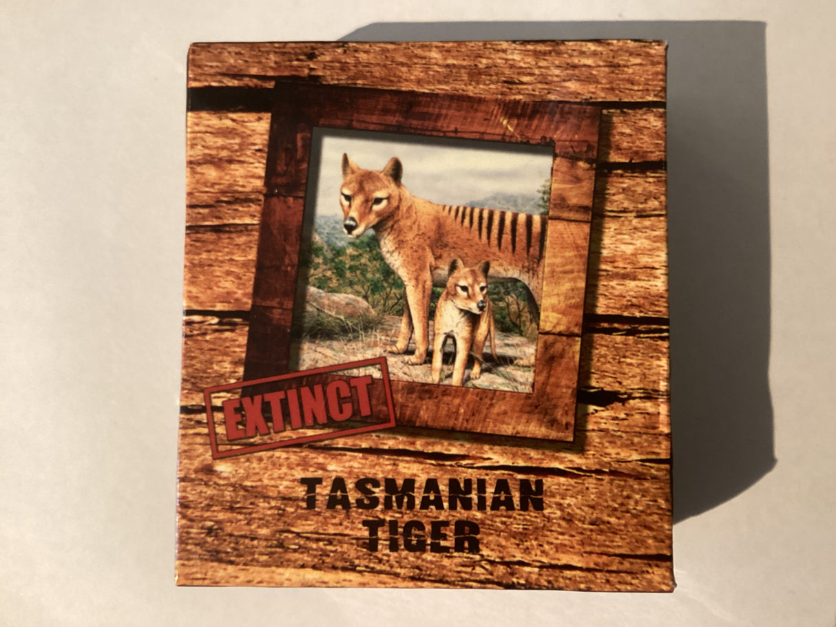 2012 1oz Silver Proof Coin. Extinct Species. Tasmania Tiger.