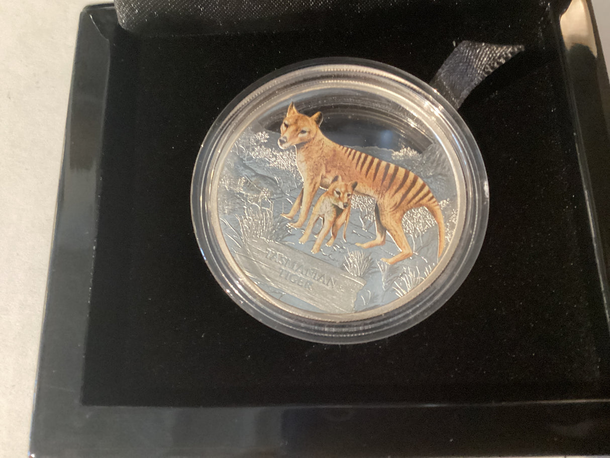 2012 1oz Silver Proof Coin. Extinct Species. Tasmania Tiger.