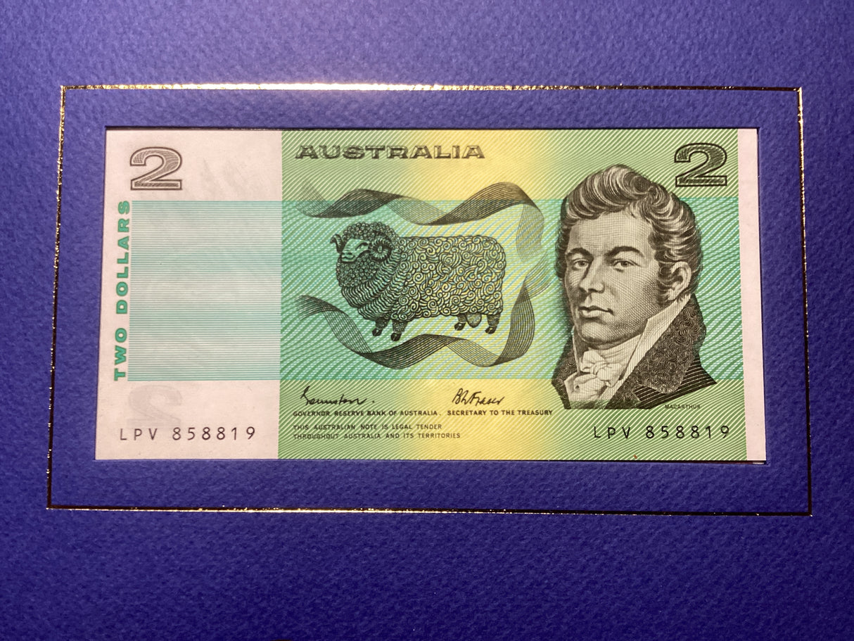 1991 25 Years of Decimal Currency Coin Set and Decimal Note Folder. 1000 made.