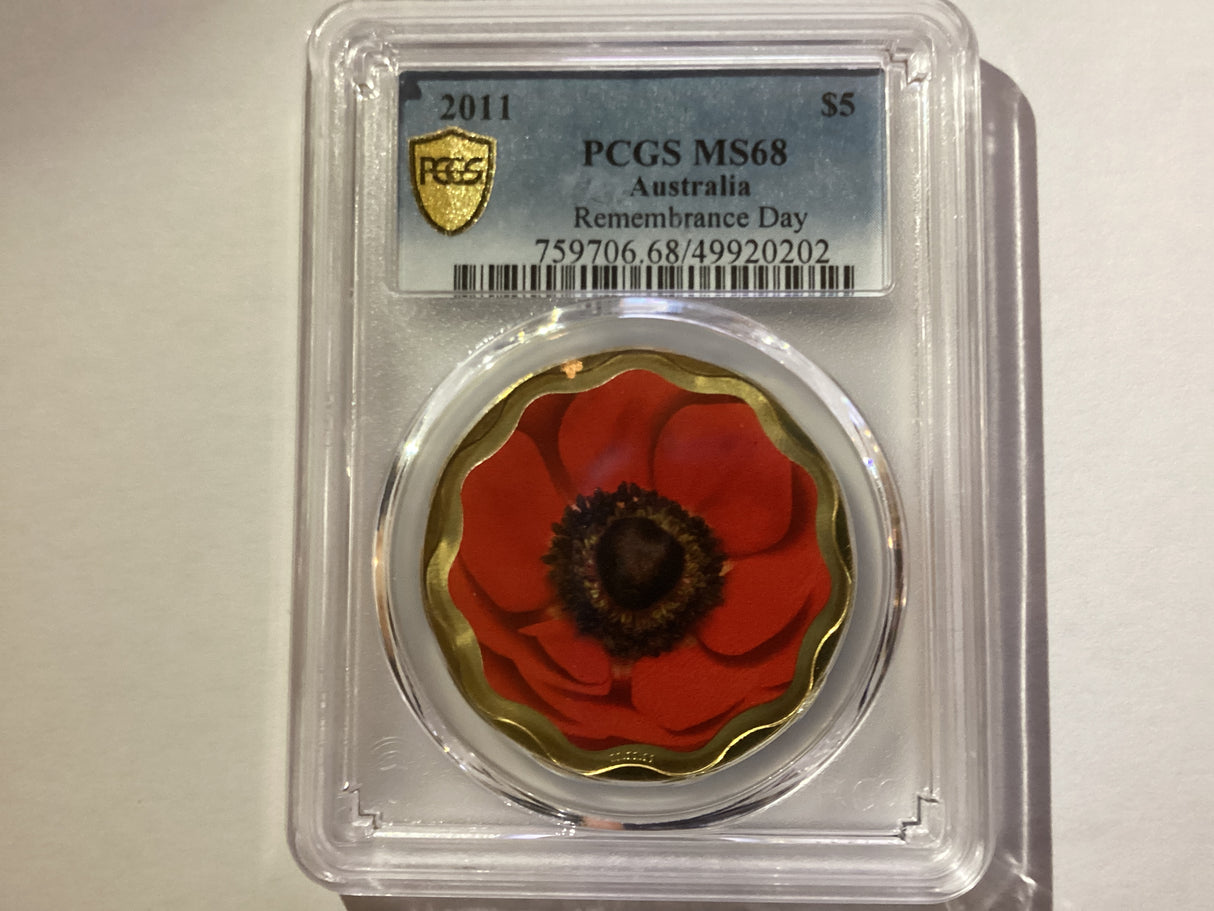 2011 $5 Remembrance Day Coloured. MS68