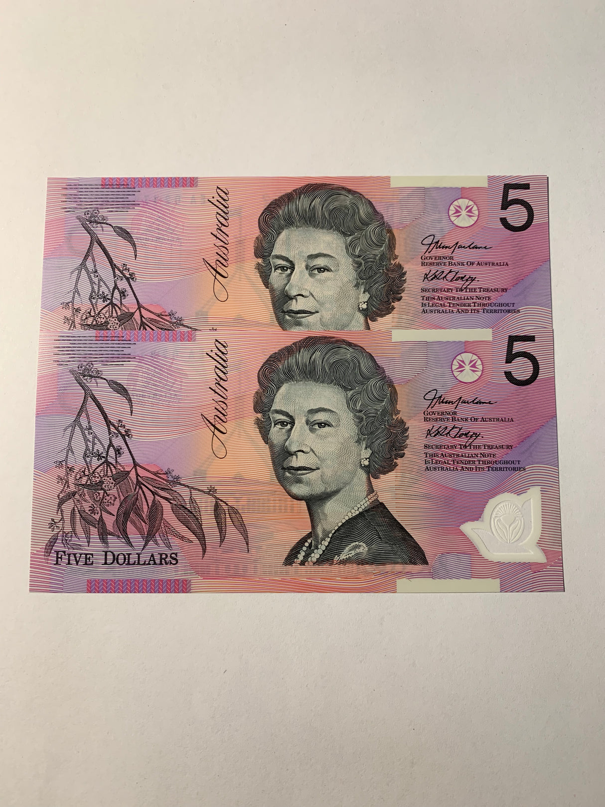 2002 $5 Last Prefix Banknote. Uncirculated. Run of 2. R220aL