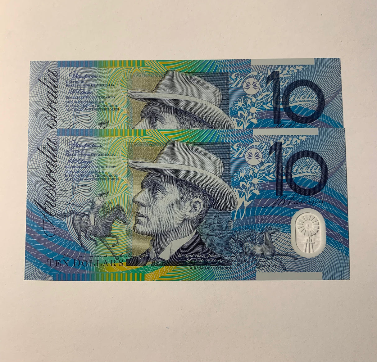 2002 $10 Last Prefix Banknote. Uncirculated. Run of 2. R320aL