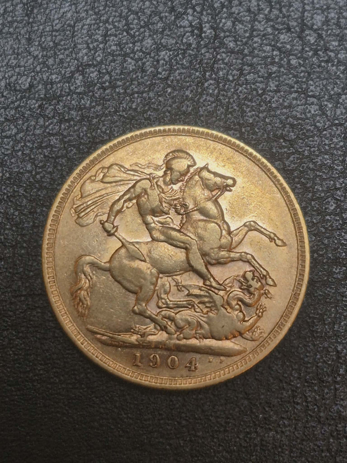 1904-M Sovereign. George VII. VF