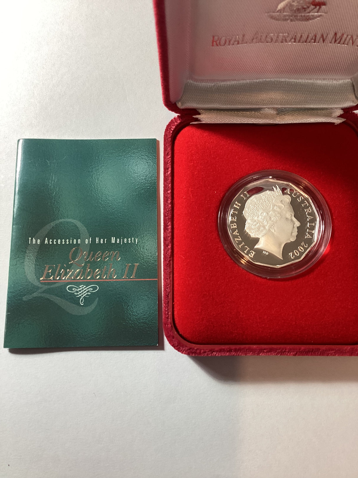 2002 50th Anniversary of Queen Elizabeth II Accession. 50c Silver Proof Coin