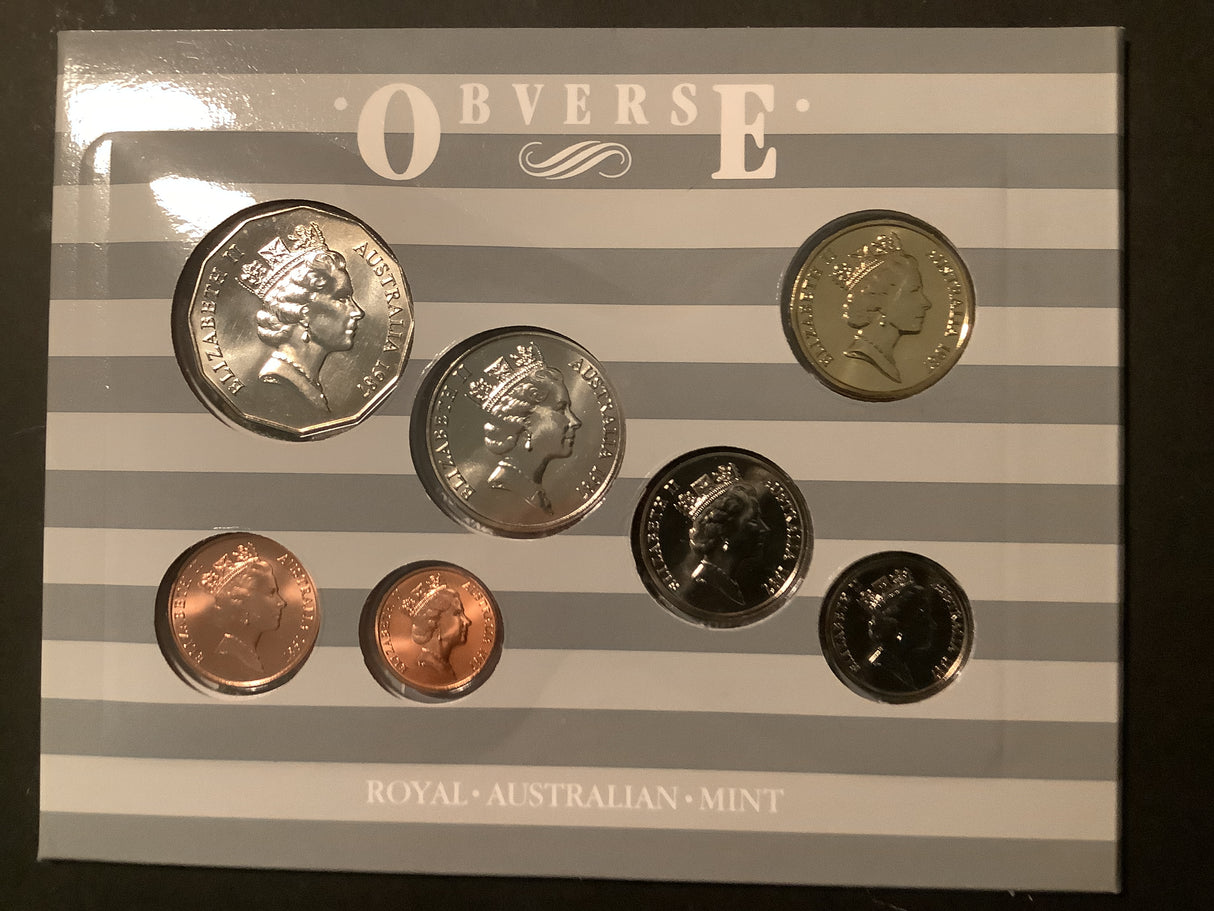 1987 Uncirculated Royal Australia Mint Set.