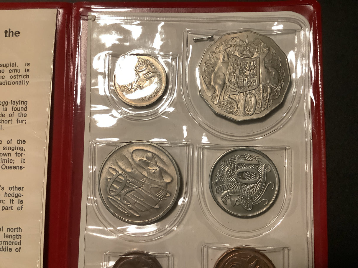 1969 Uncirculated Mint set in Red Folder.