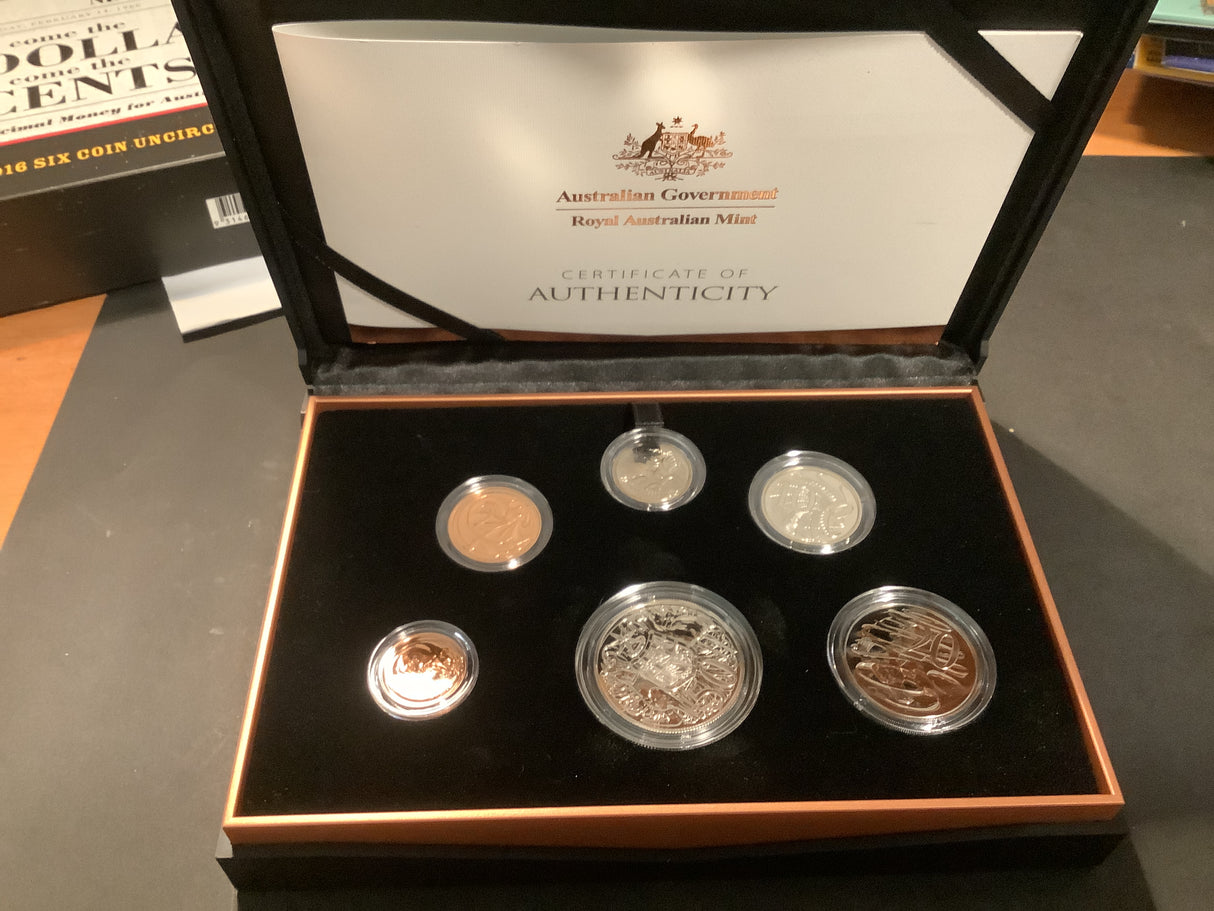 2016 In Comes The Dollars In Comes the Cents uncirculated six coin set.