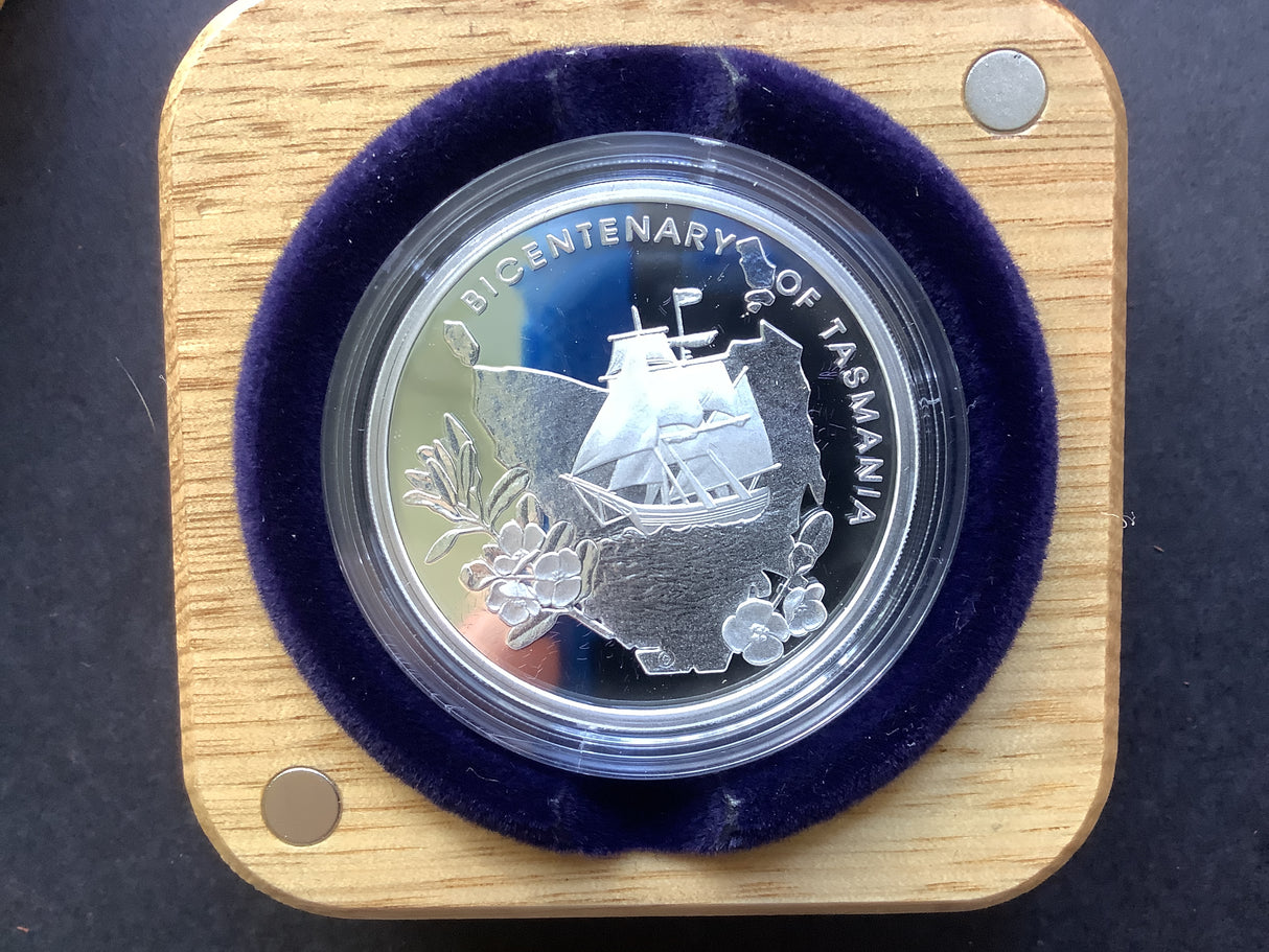 2004 $5 Silver Proof Coin. Bicentenary of Tasmania.
