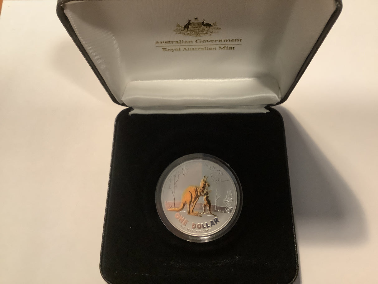 2007 Australian Artist Series $1 Selectively Gold Plated Silver Kangaroo. Rolf Harris.