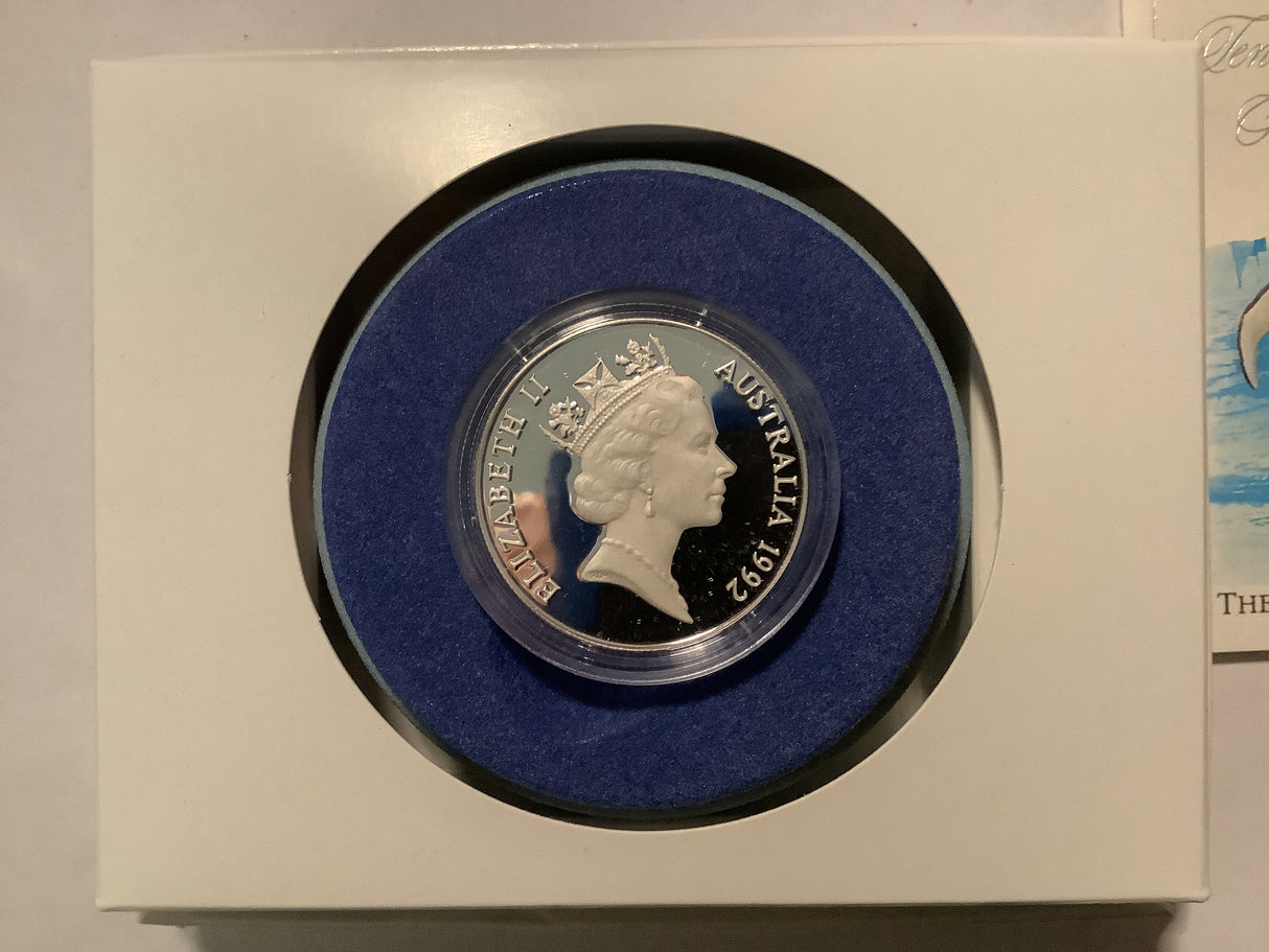 1992 $10 Silver Piedfort Coin. The Birds of Australia. Emperor Penguin