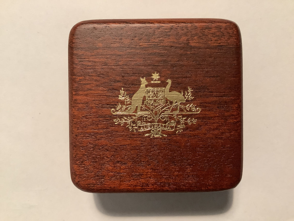 2013 $10 Gold Coin. Kangaroo Series Explorers’ First Sightings 1/10 ounce.