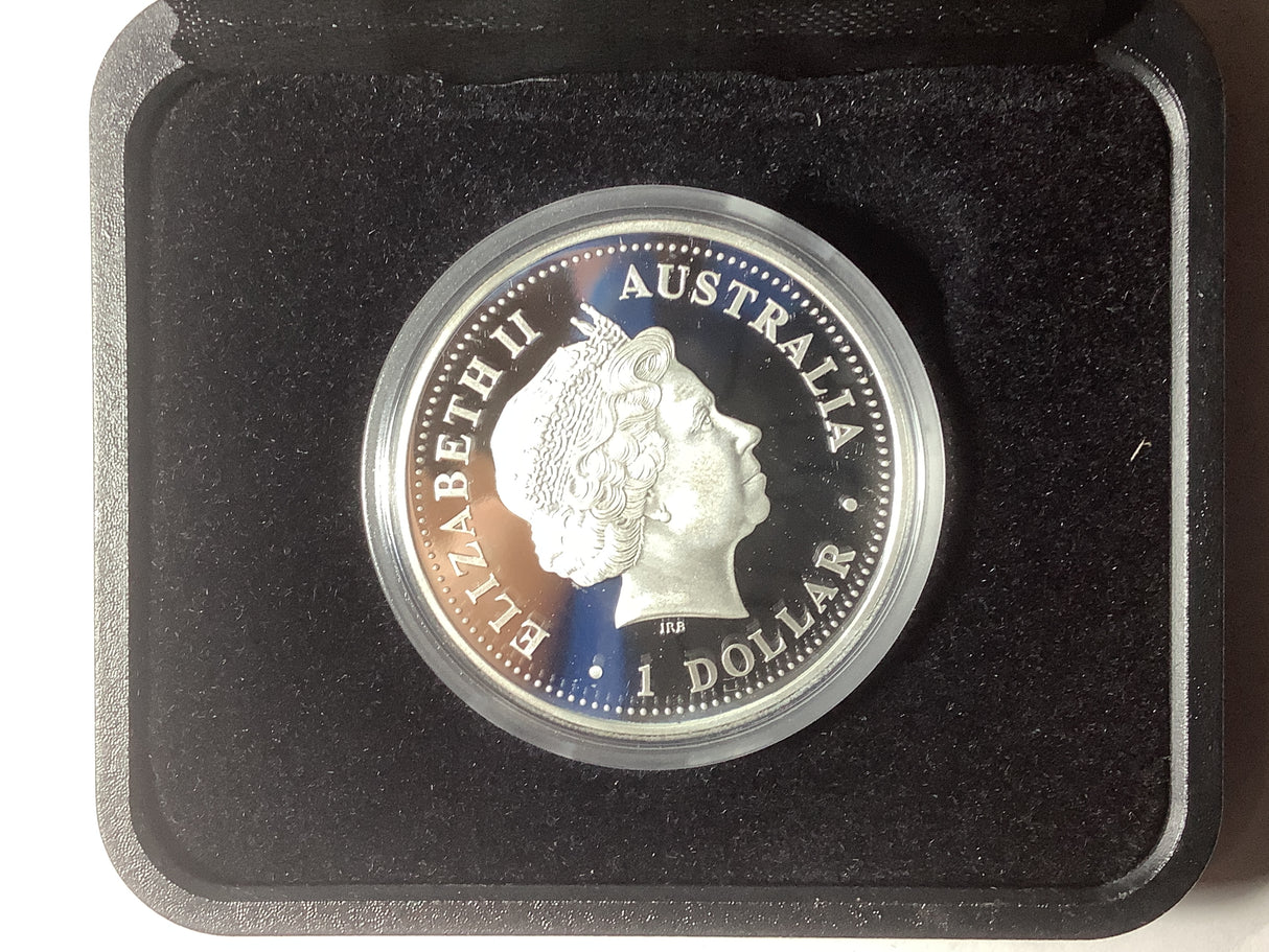 2001 $1 The Australian Silver Millennium Coin.
