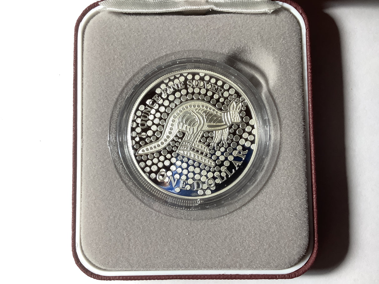 2001 $1 Silver Kangaroo Proof Coin.