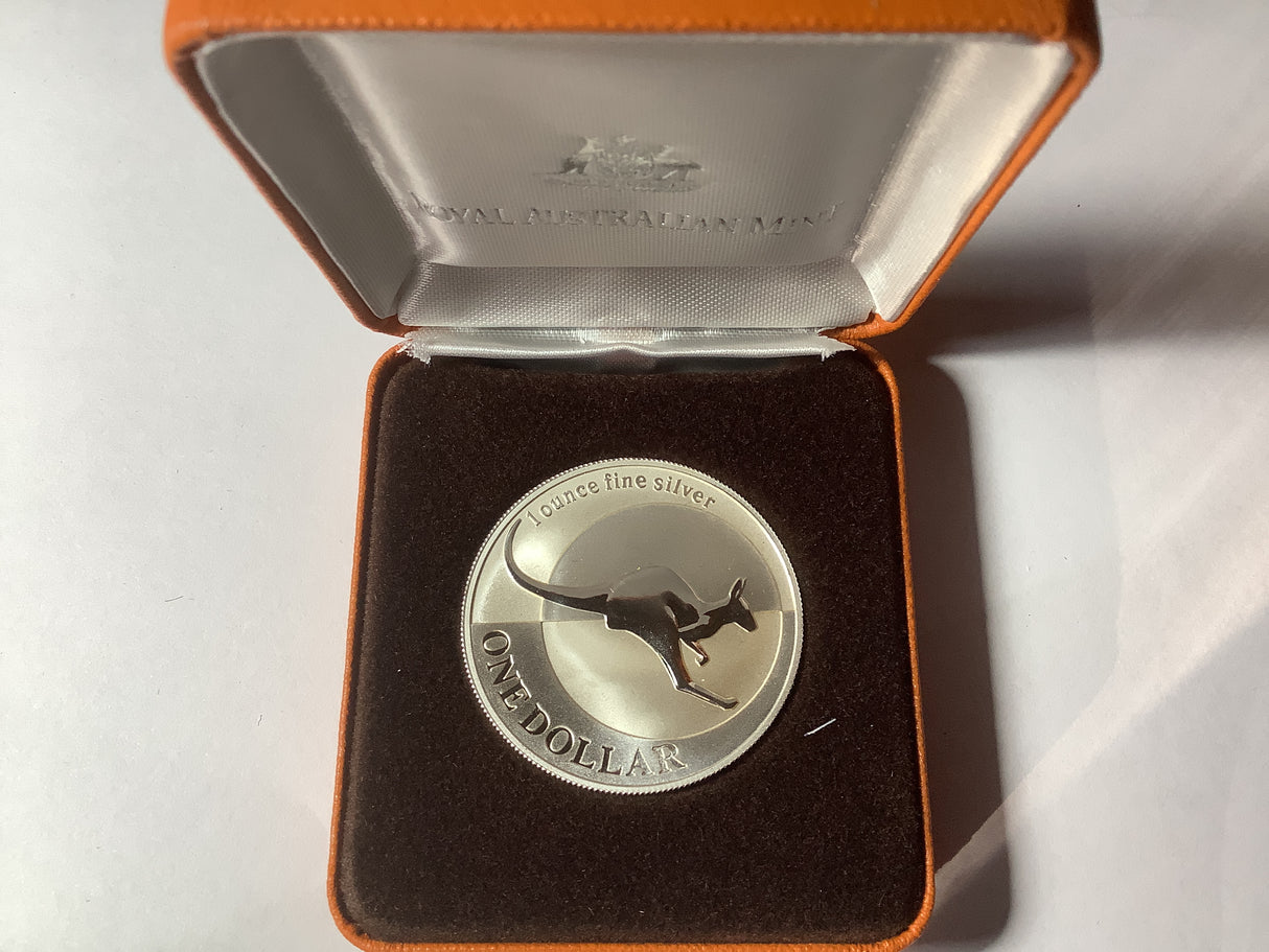 2004 $1 Silver Kangaroo Frosted Uncirculated Coin.