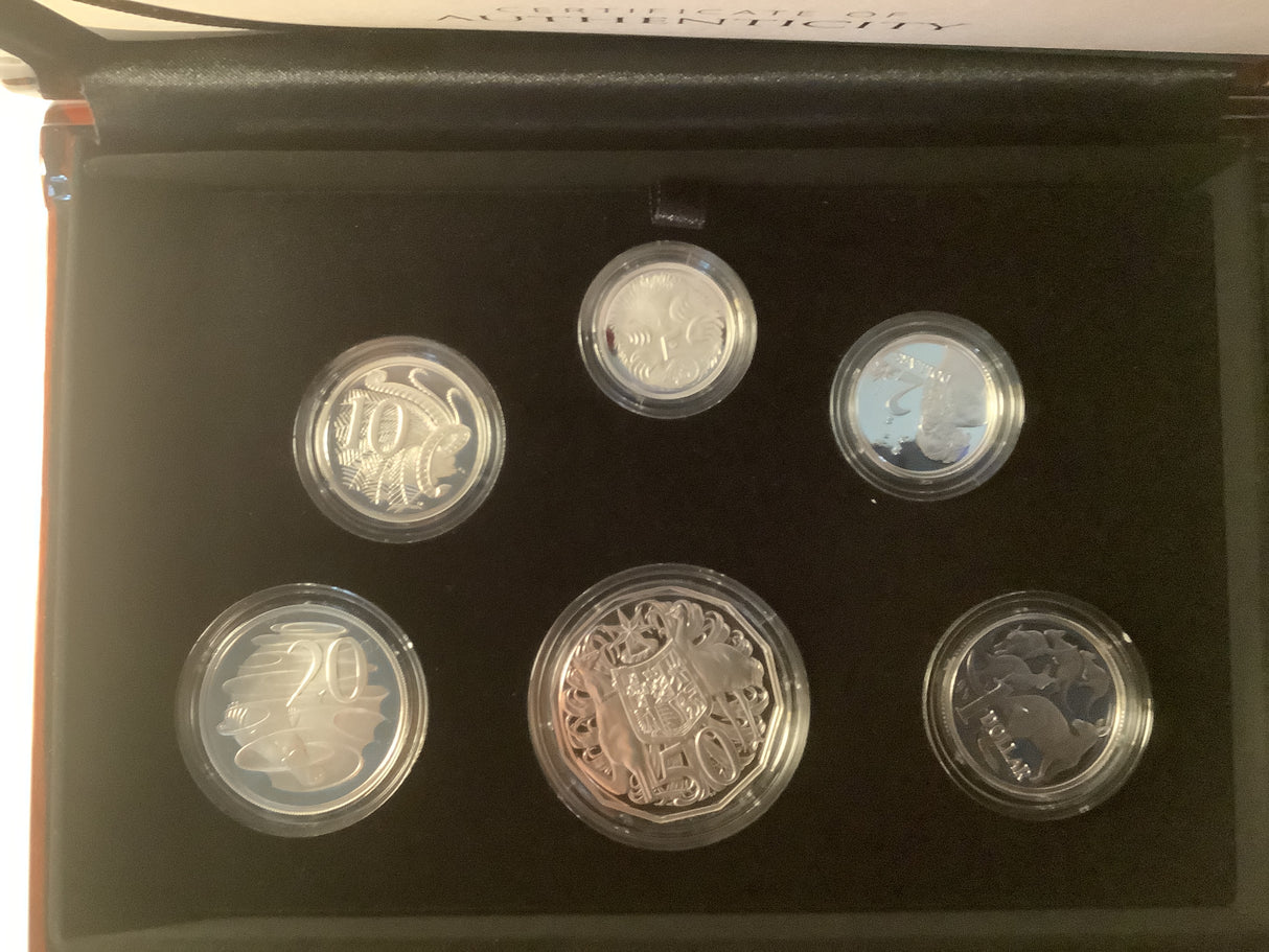 2019 Fine Silver Proof Year Set. IRB Effigy.