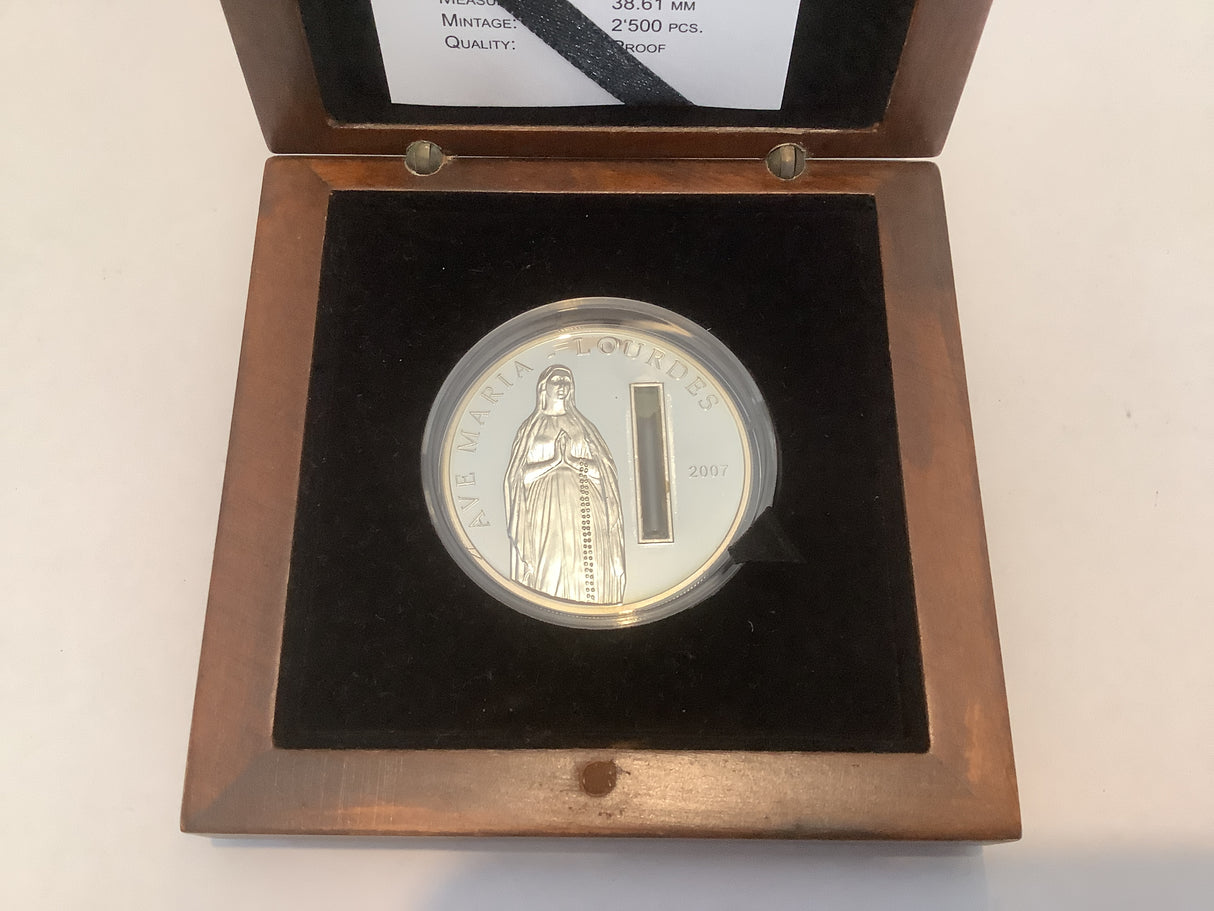 2007 $5 Republic Of Palau Ave Maria Lourdes