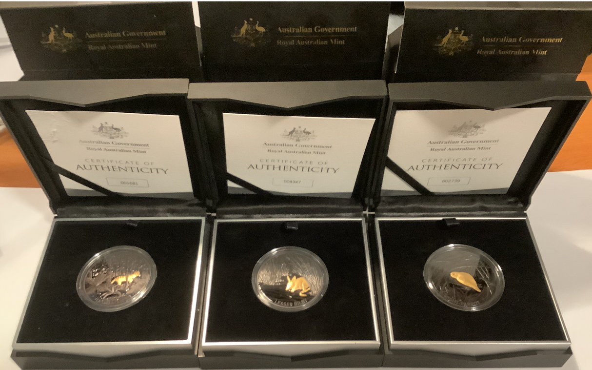 2019 Echoes of Australia three-coin Complete Series. Tasmania Tiger, Lesser Bilby, Night Parrot.