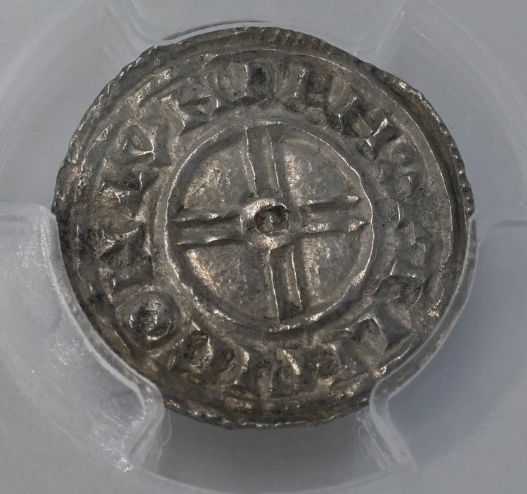 1029-1036 Great Britain. Cnut Penny. London Mint. S.1159. MS62