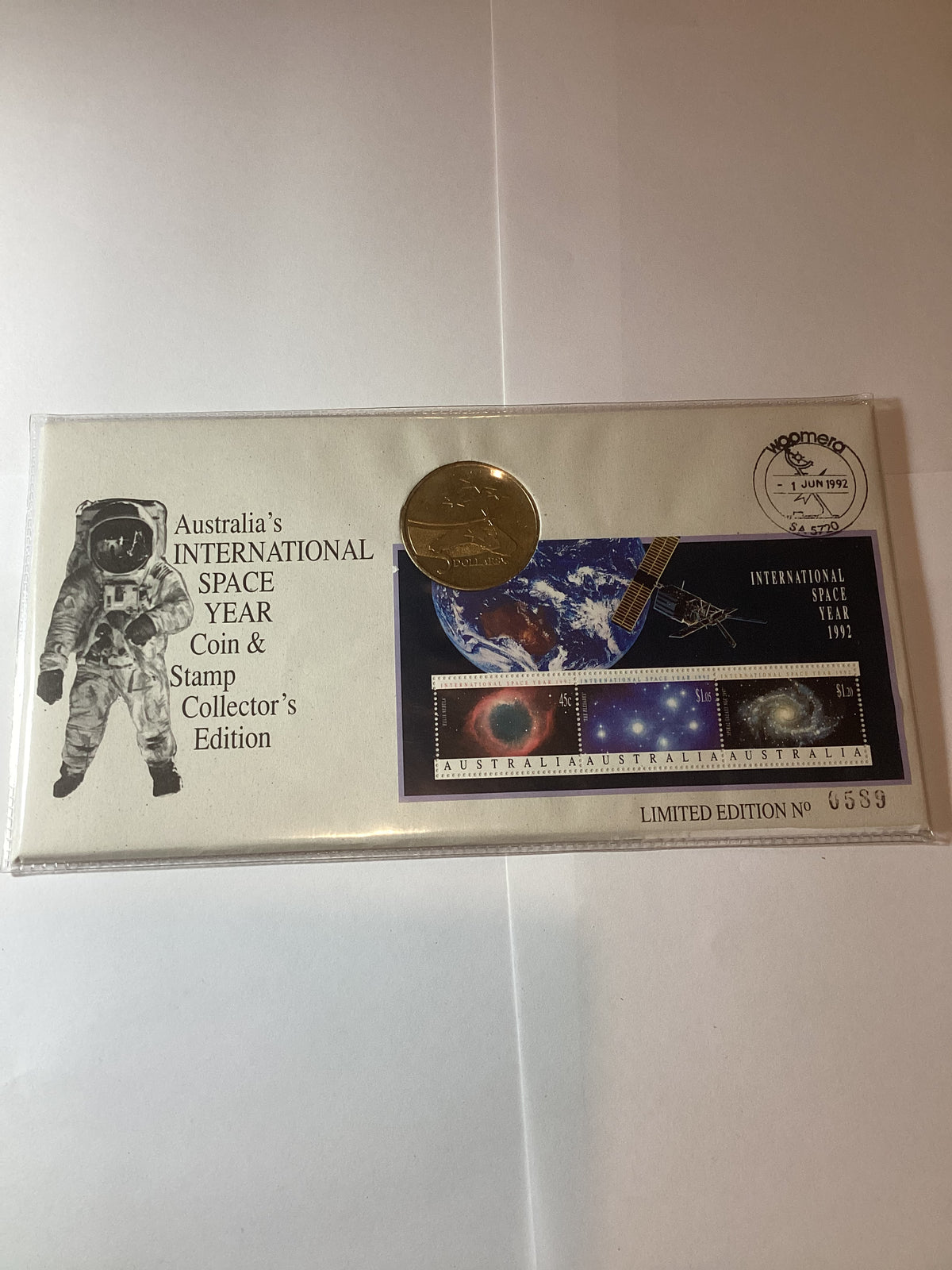1992 international space year coin and stamp collectors edition