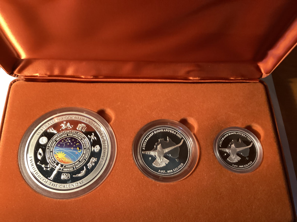 2001 Kookaburra Proof Issue Three-Coin Set. 10 Ounce, 2 Ounce and 1 Ounce.